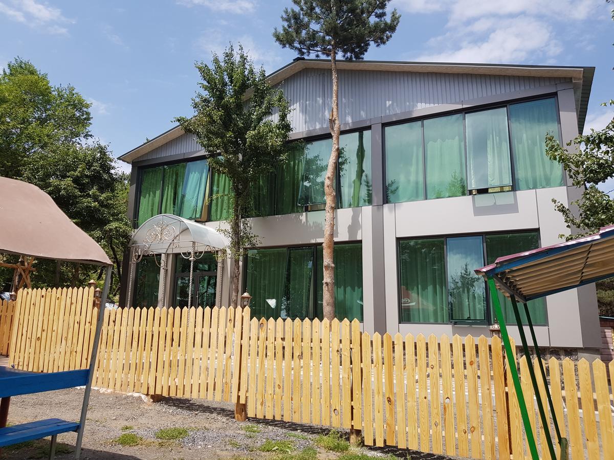 Jrahars Resort Sevan Esterno foto