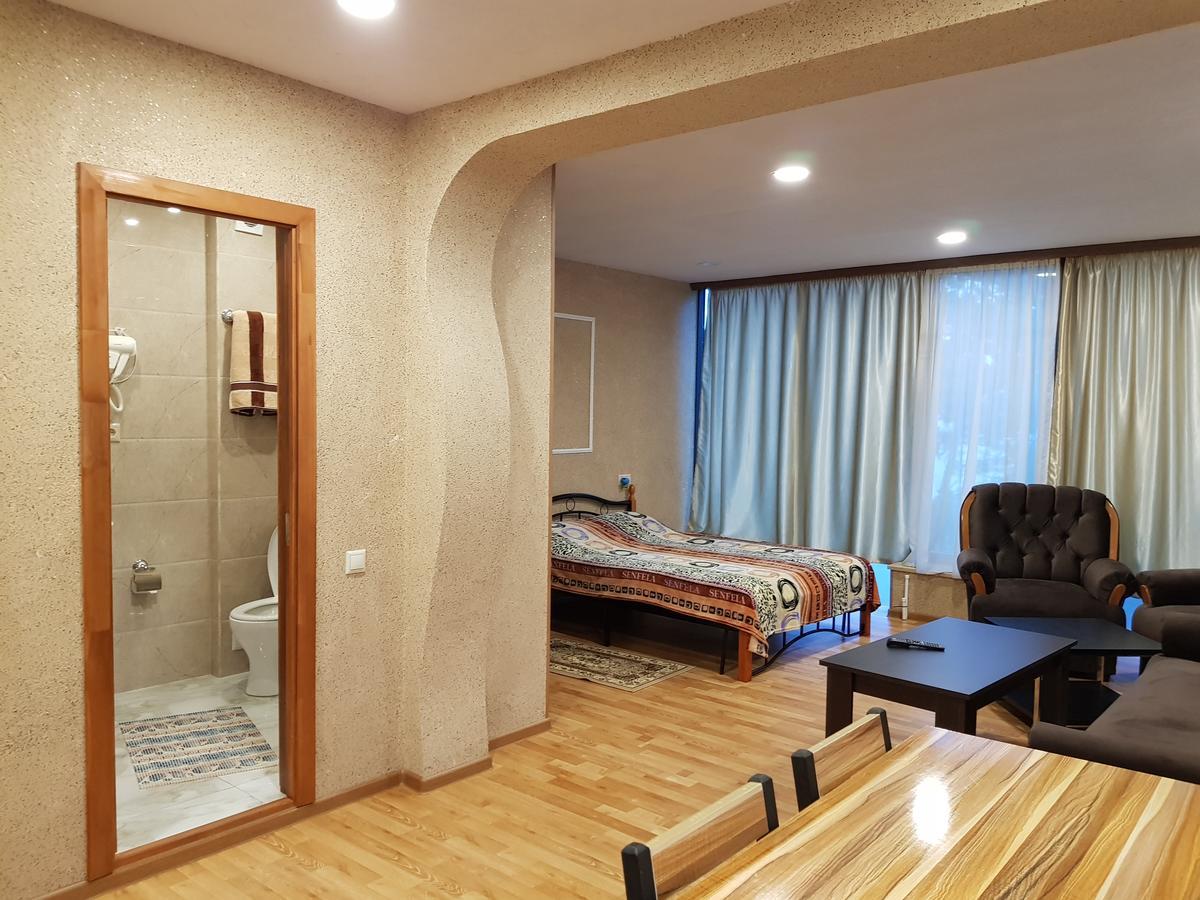 Jrahars Resort Sevan Esterno foto